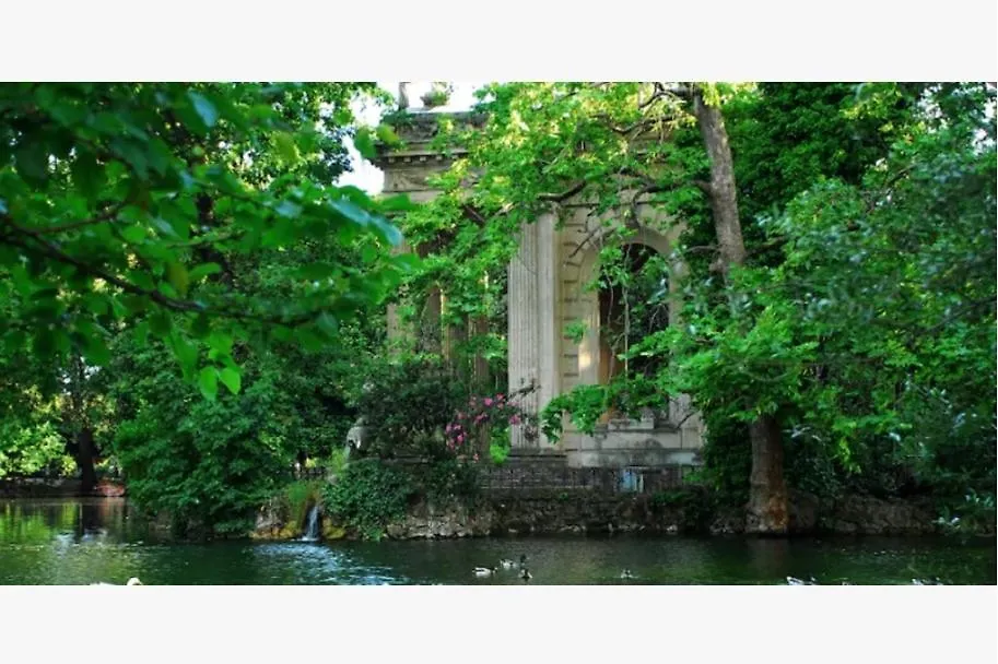Apartment Luxury Mansard Villa Borghese Rome